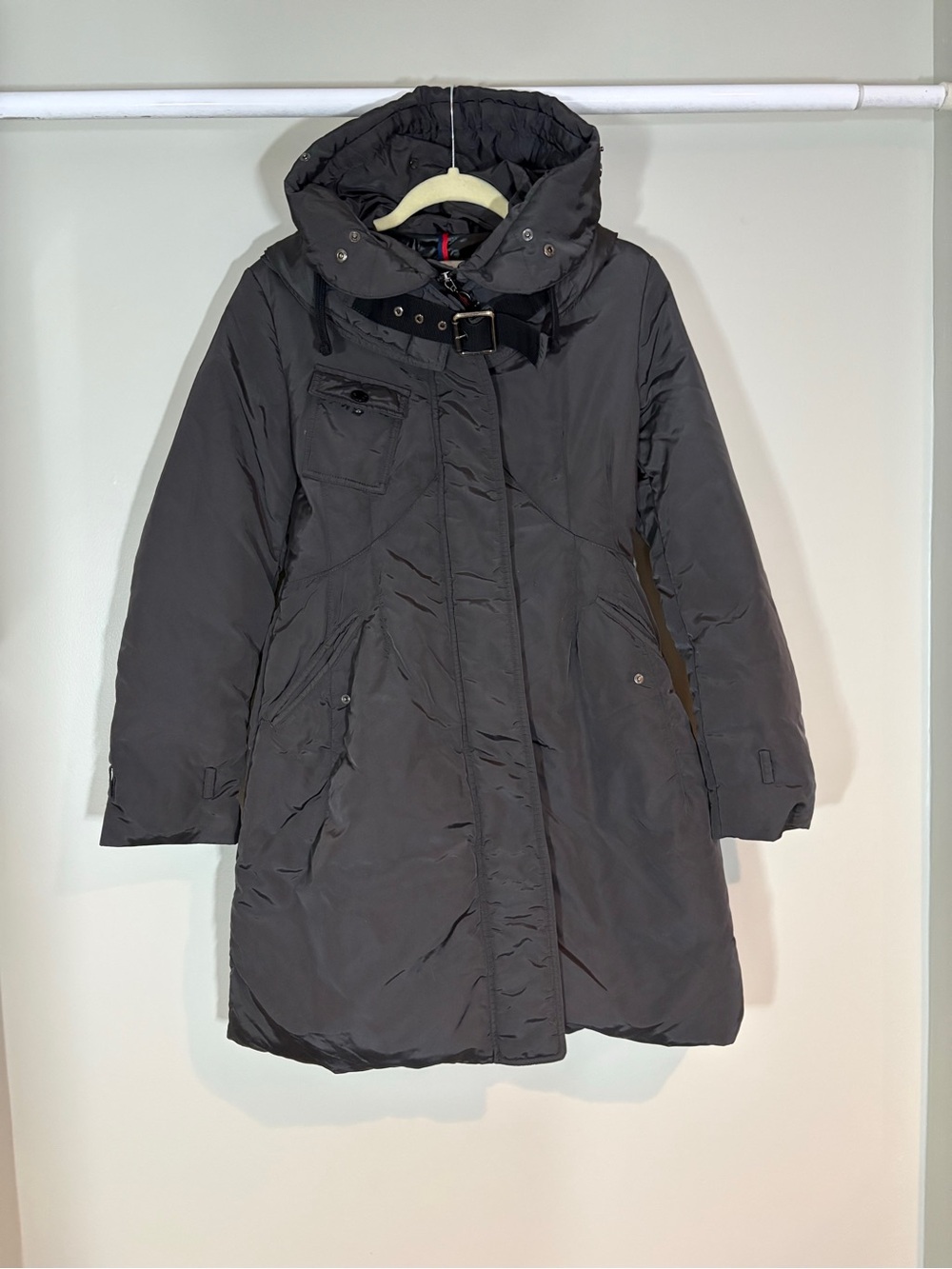 Moncler Hooded Belted Down Puffer Coat Jacket Gray Black Women’s